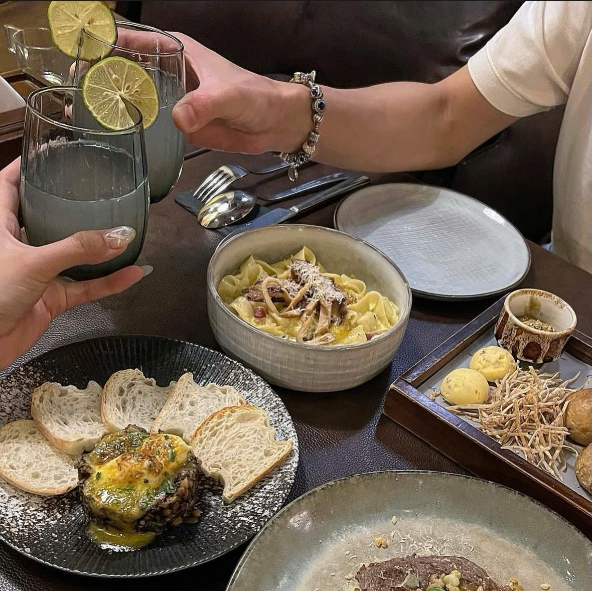 NO NEED TO WAIT FOR THE WEEKEND — photo 3