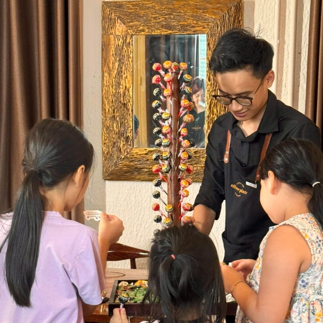 GATHER TO FEEL CLOSER — photo 3