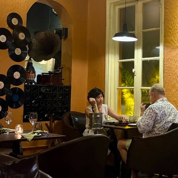 PIECES OF LIGHT, PIECES OF PINCHO — photo 4