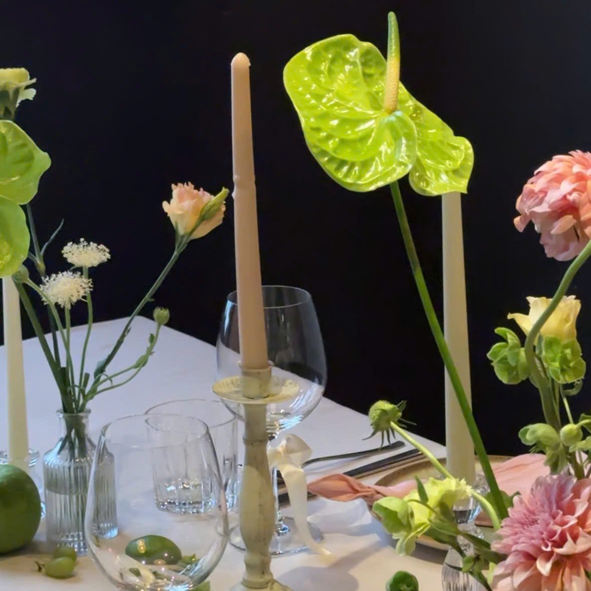 A GARDEN ON THE TABLE — photo 3