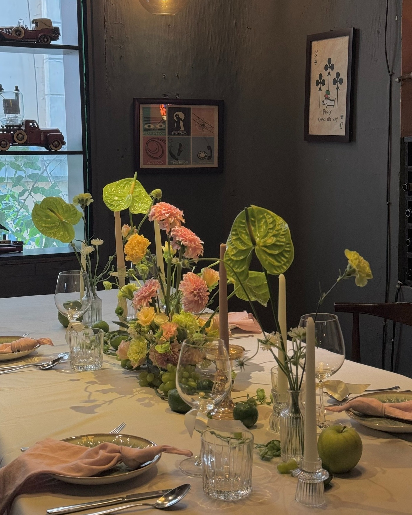 A GARDEN ON THE TABLE