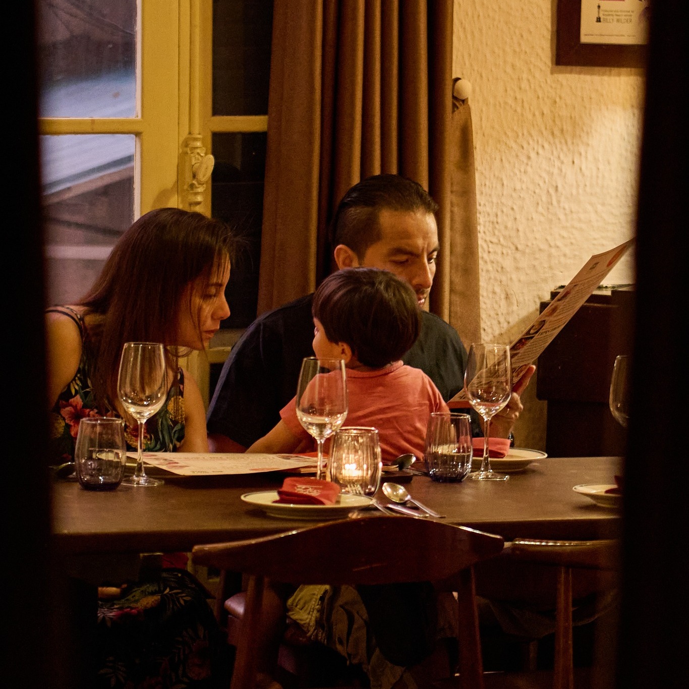 THE NIGHT STARTS AFTER WORK — photo 2