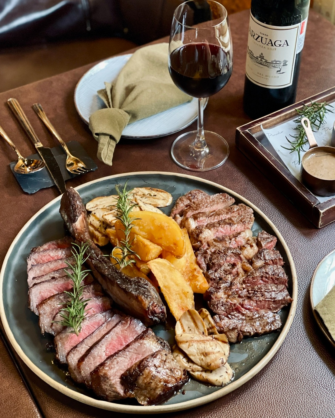 40 DAYS FOR THE GOOD CUTS