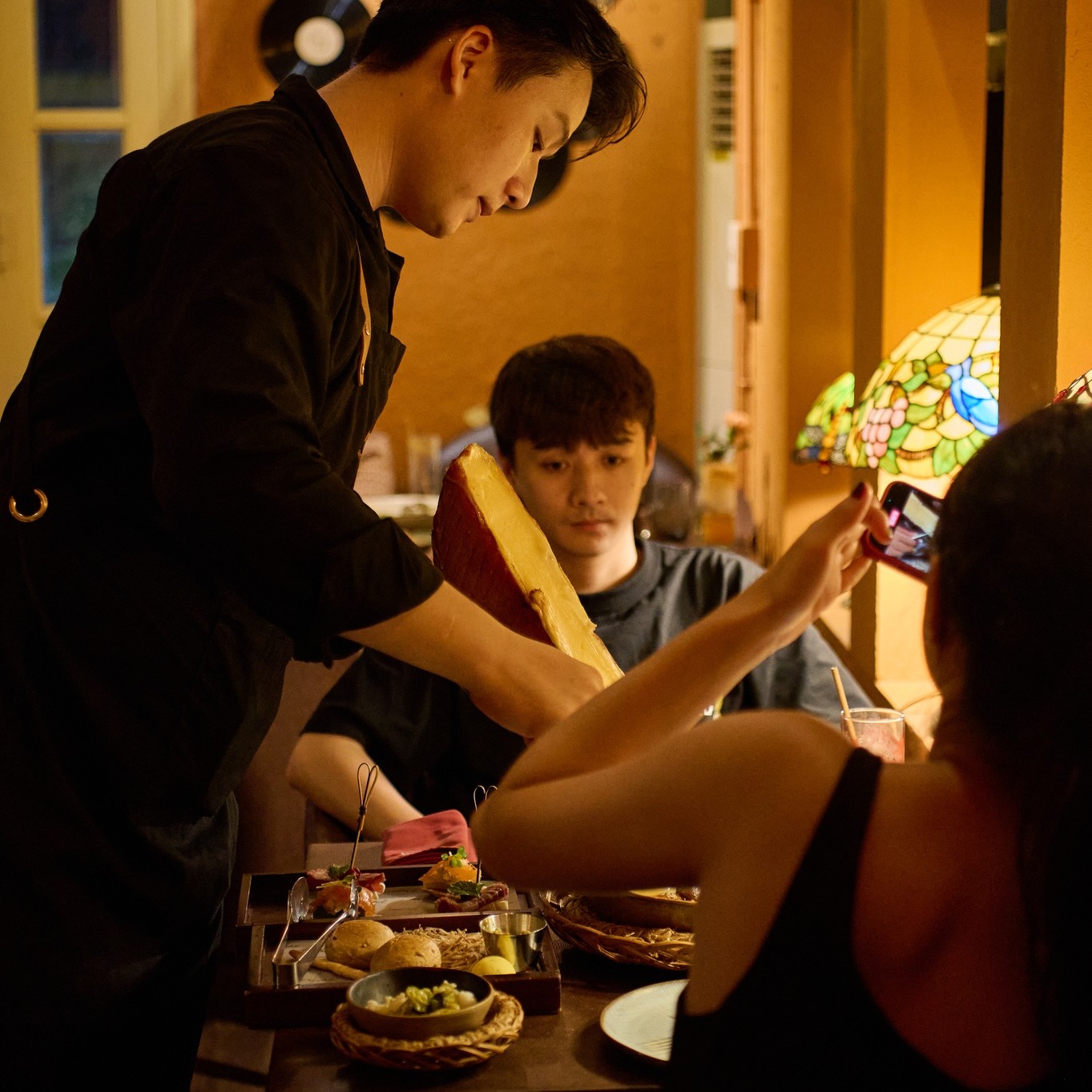 UNDER THE GOLDEN LIGHT — photo 2