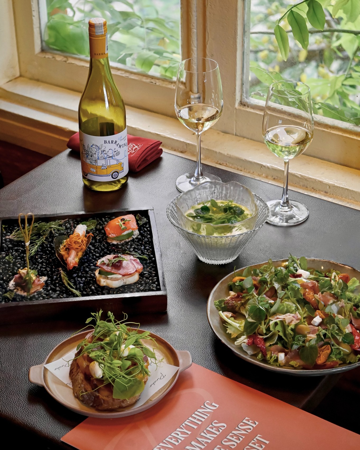 LUNCH ON A TARTINE SLICE