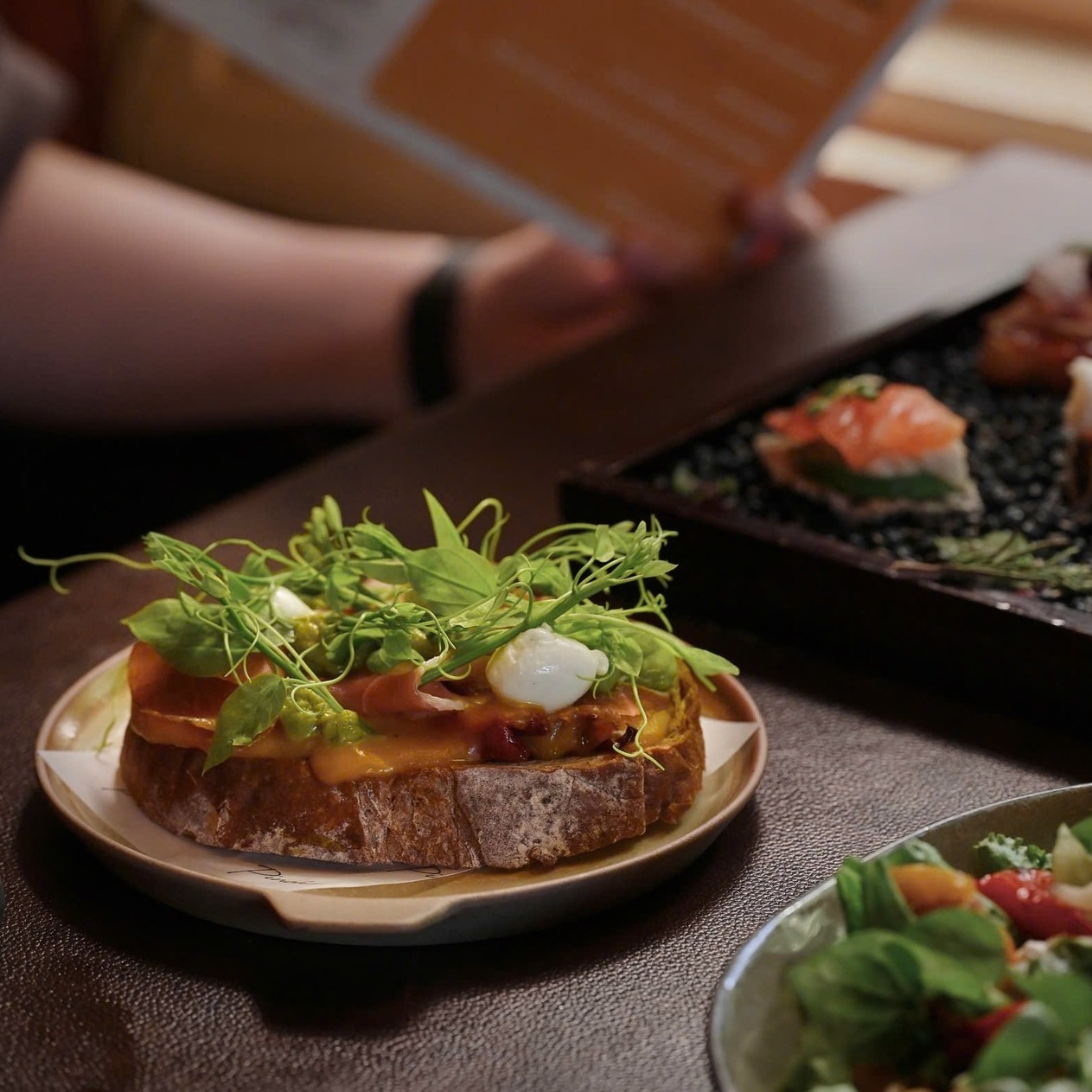 BACK TO WORK, BETTER WITH LUNCH — photo 2