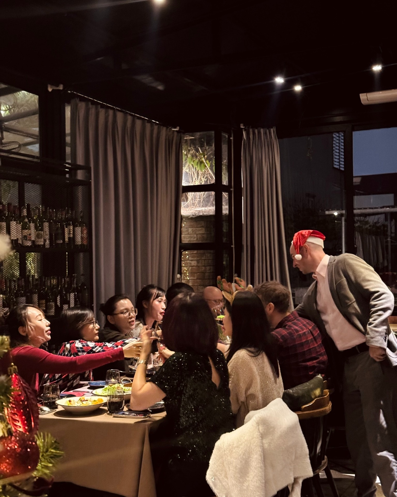 A SEASON OF LIGHTS & TOASTS — photo 3