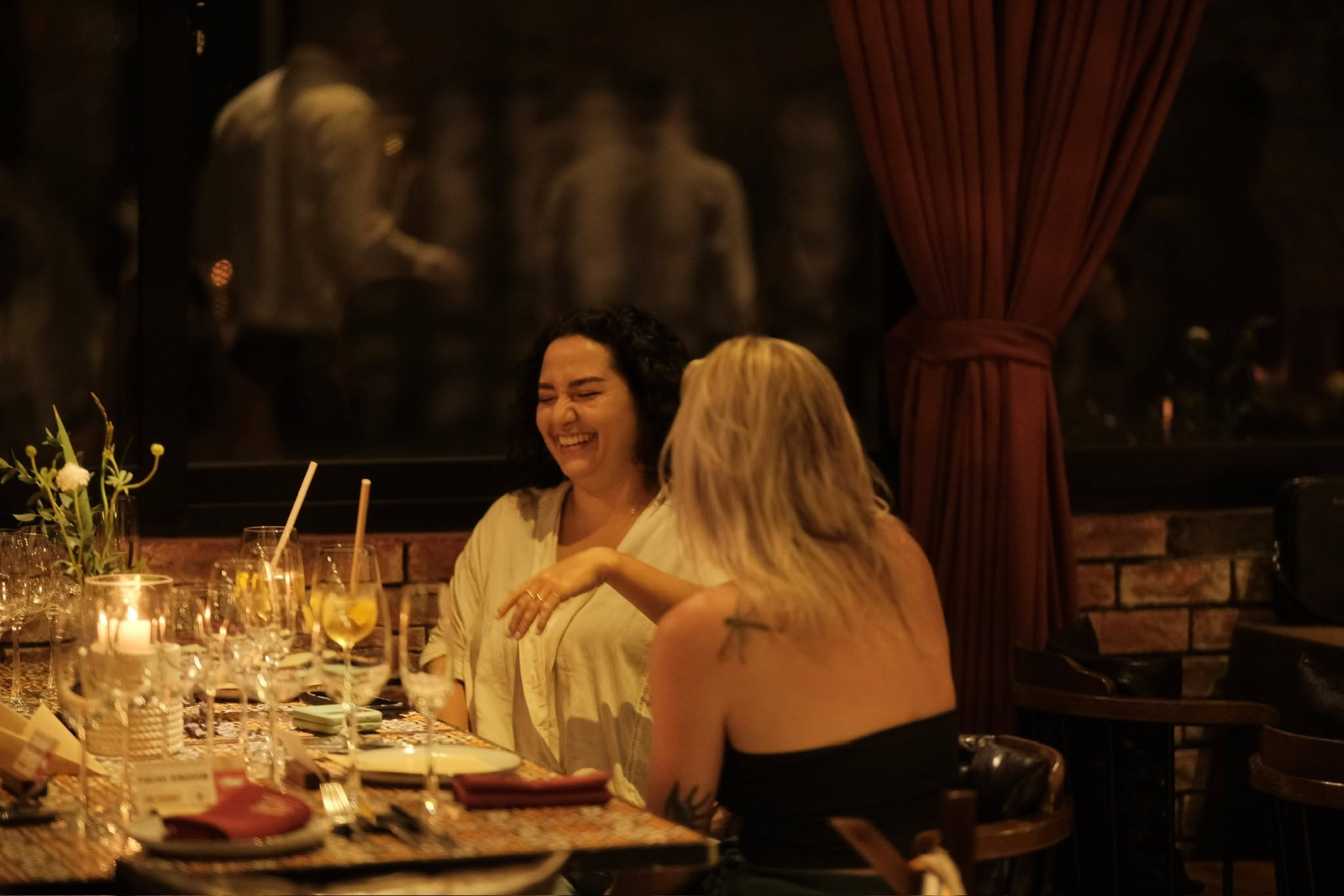 INTO THE TOASTS OF YEAR’S END — photo 3