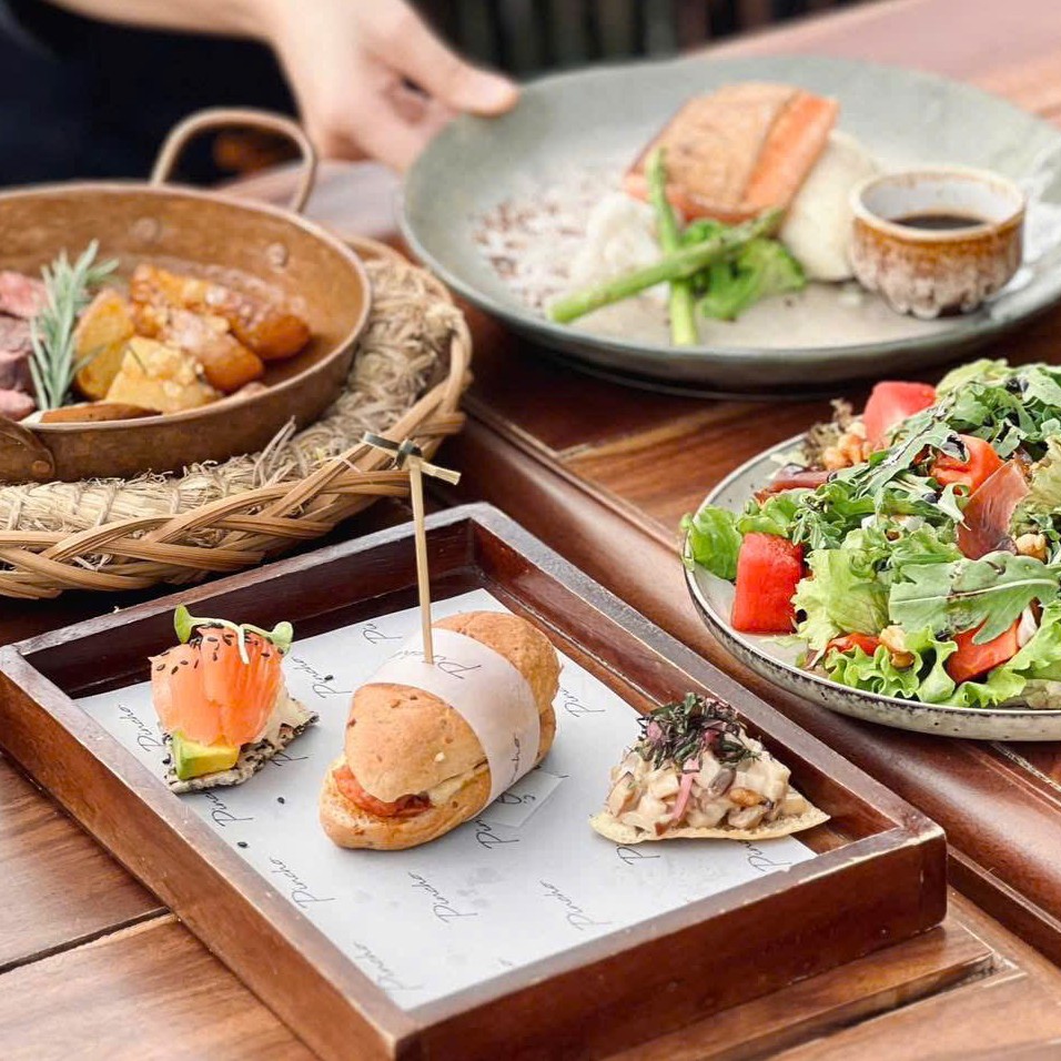 COZY OUTSIDE — photo 4