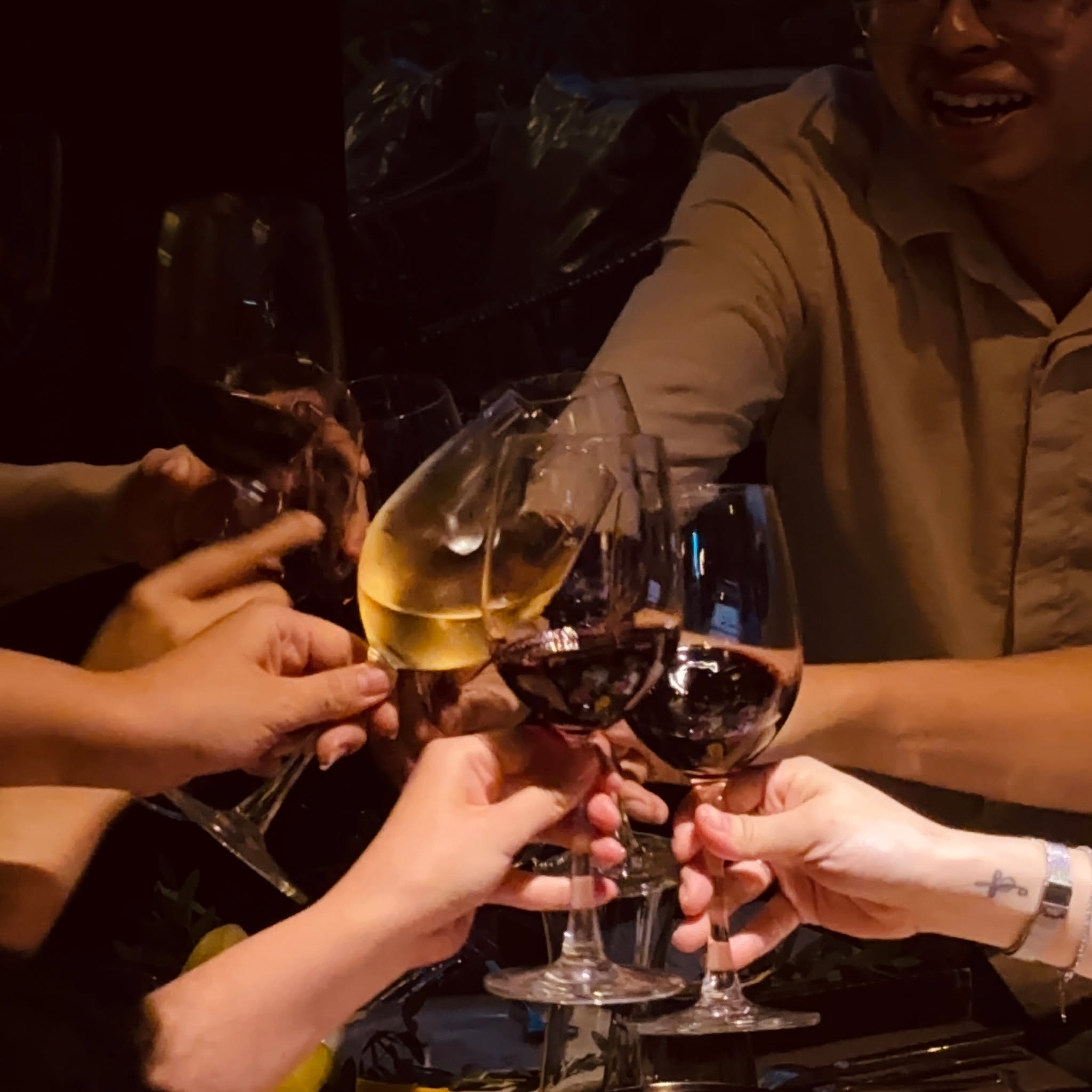 LUCKY BITES, LUCKY NIGHTS — photo 4