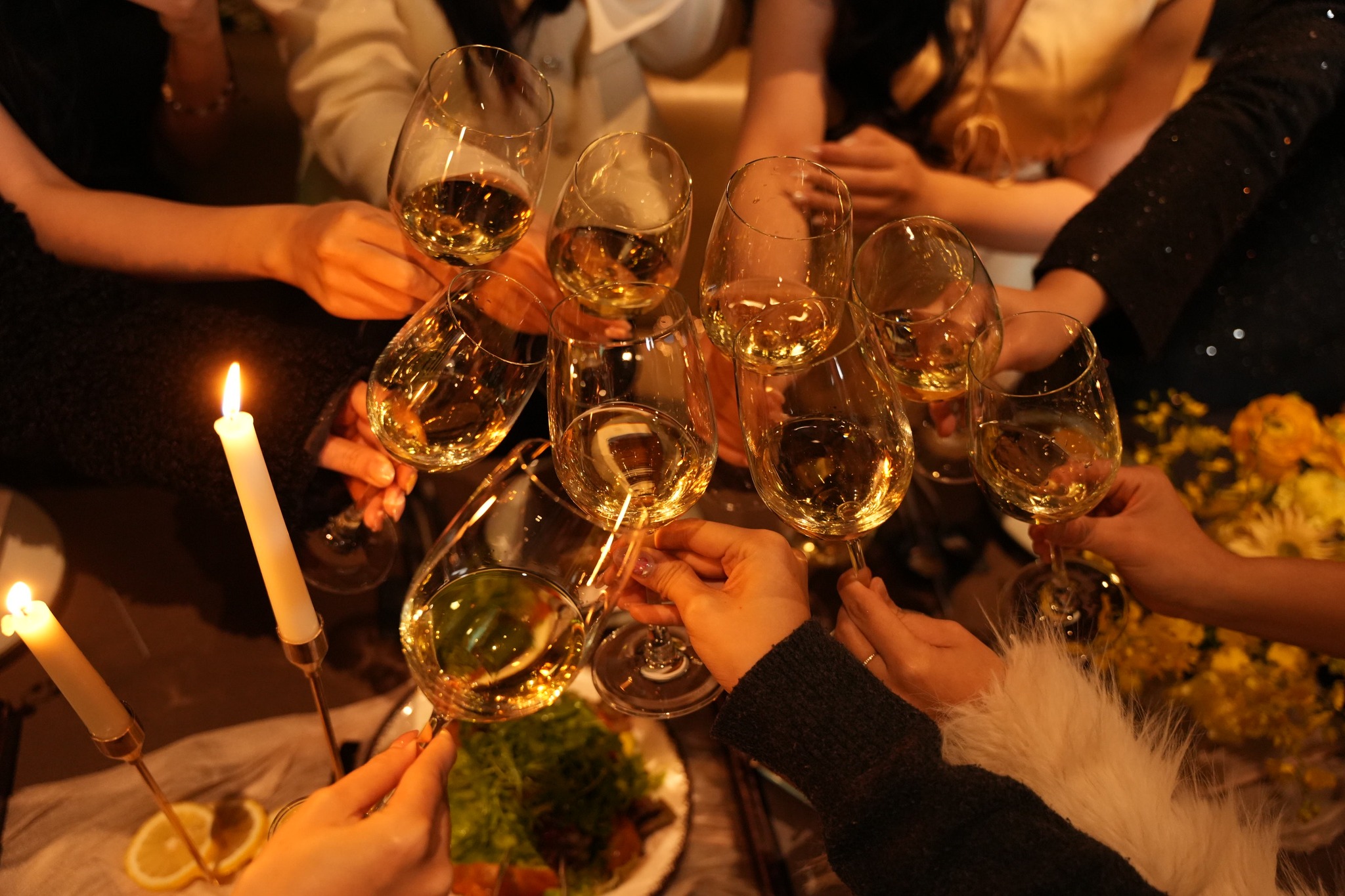 RAISE A GLASS TO SPRING — photo 4