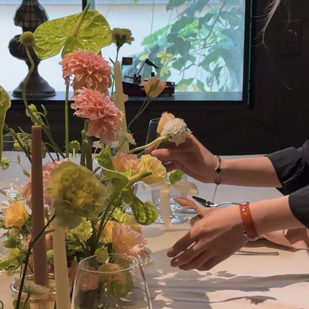 A GARDEN ON THE TABLE — photo 4