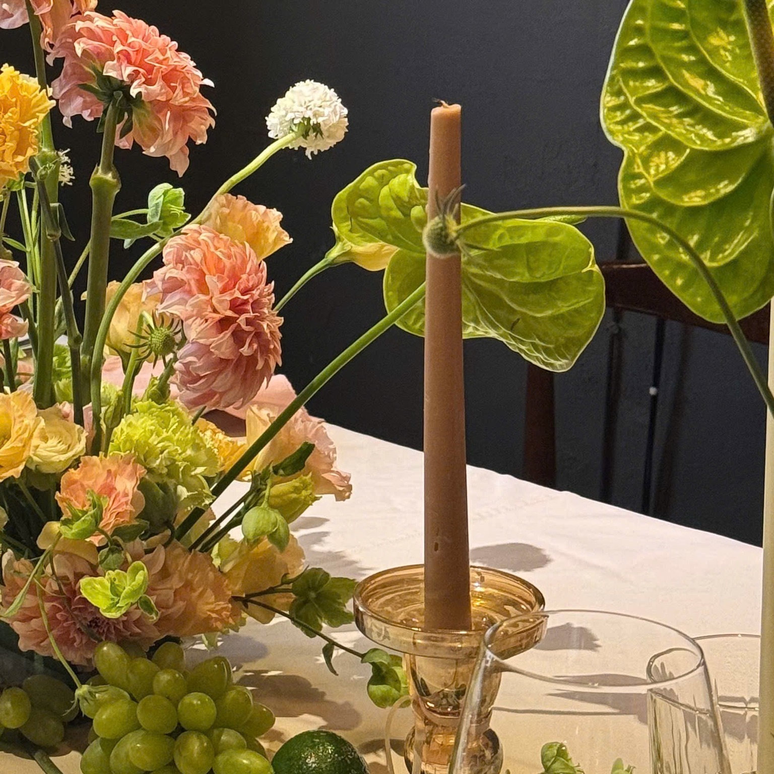 A GARDEN ON THE TABLE — photo 2