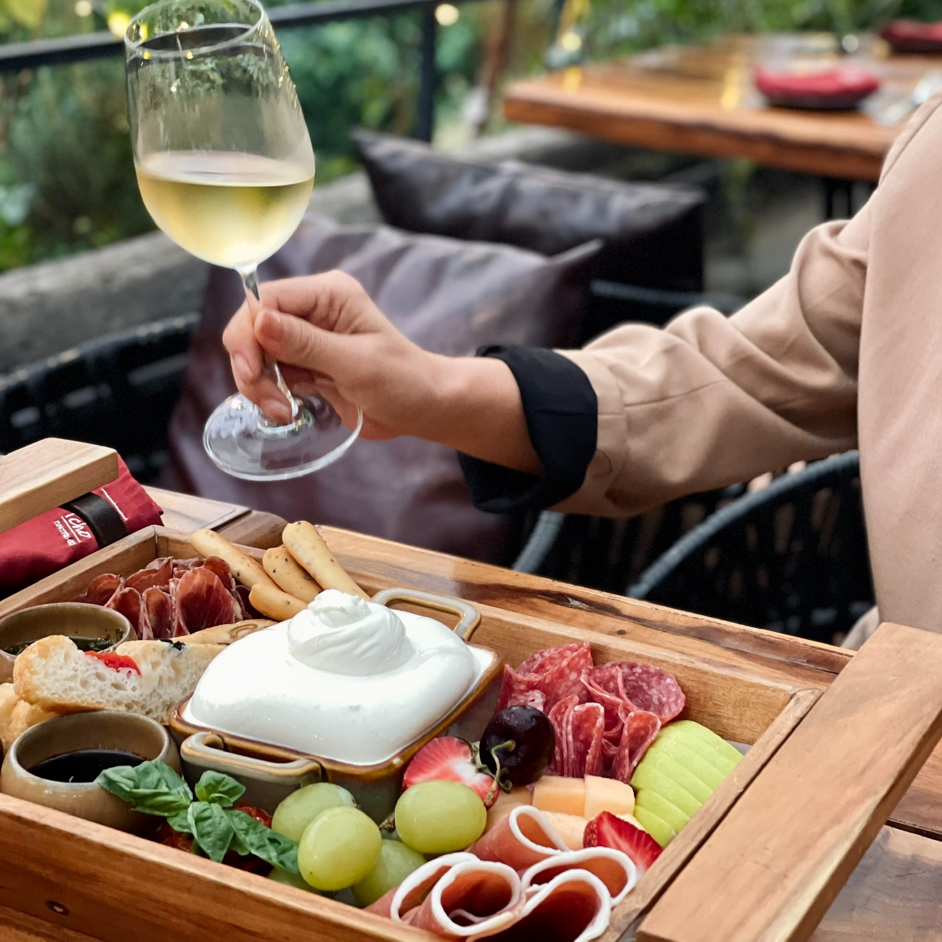 SIP IN THE SUN, STAY FOR THE FUN — photo 2